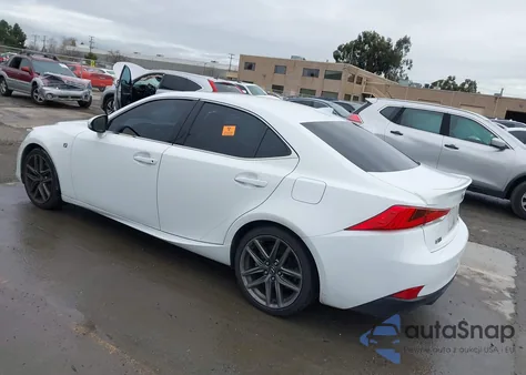 2018 Lexus Is 300 z USA, uszkodzony, nr VIN JTHBA1D29J5082031